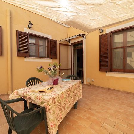 Miros Apartment Алгеро Екстериор снимка