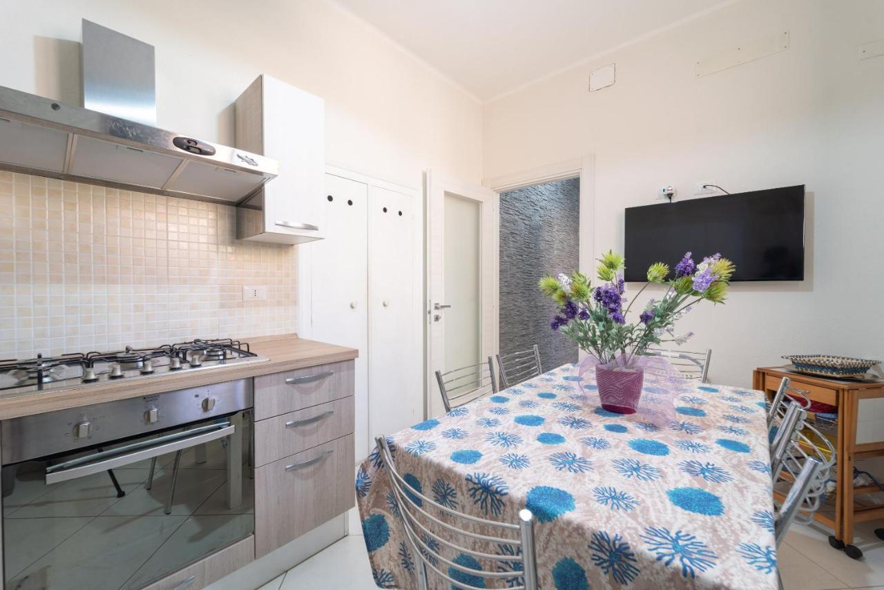 Miros Apartment Алгеро Екстериор снимка