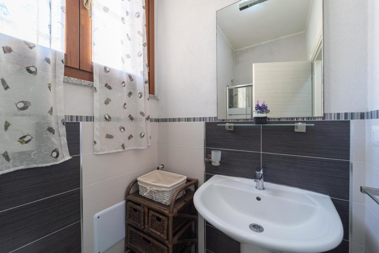 Miros Apartment Алгеро Екстериор снимка